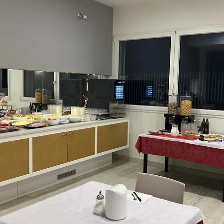 Otel Airmotel 3*