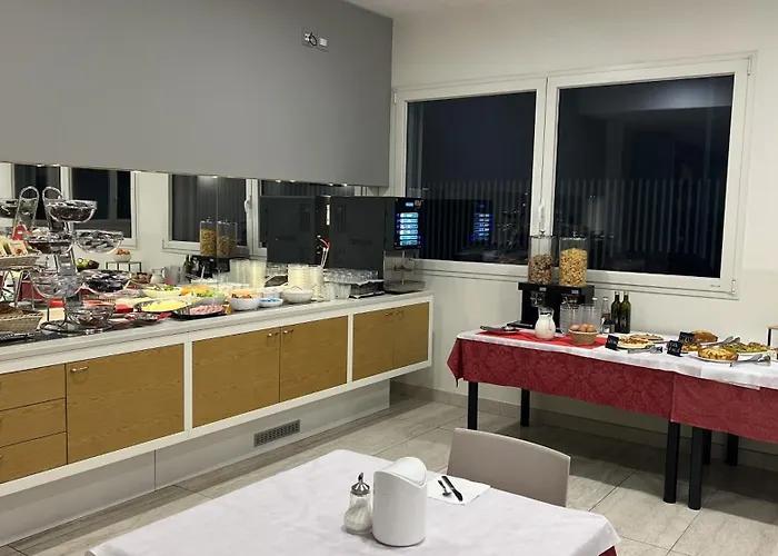Ξενοδοχείο Airmotel 3*